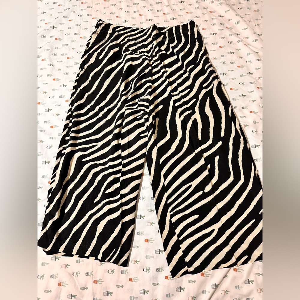 H&M Black and White Zebra Print Wide Leg Pants